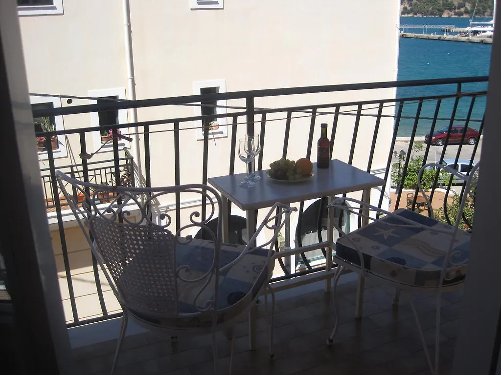 ** Pensjonat Marina Rooms Argostoli  Grecja